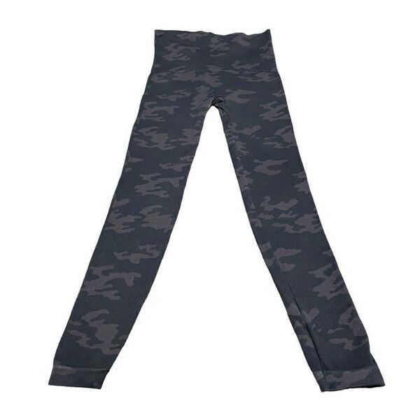 SPANX CAMO look at me now Large - Picture 10 of 11